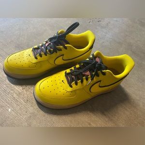 Nike Air Force 1s (AF1)